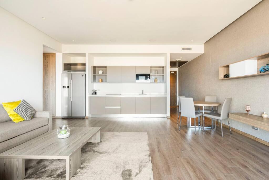 Sublime Appart Sur La Corniche , Luxueux Et Vue Sur Mer Casablanca Exterior photo